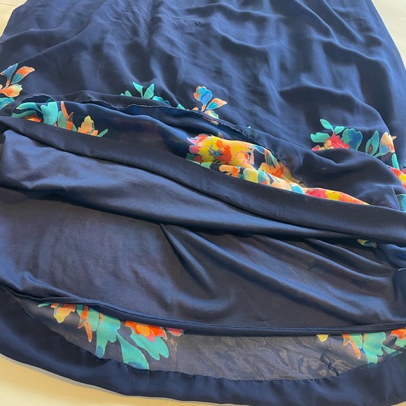 Old Navy Maxi Dress: Fully Lined Ruffled V Neck with Multi Colored Floral Print - Picture 8 of 16